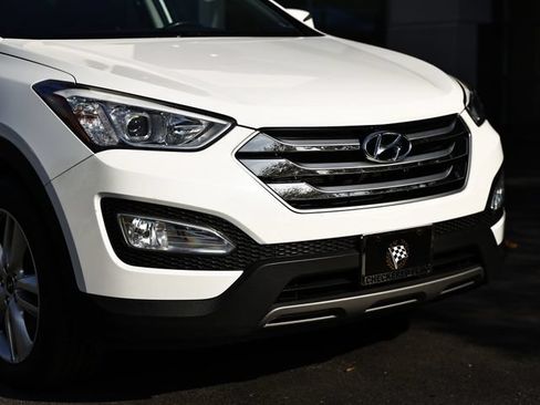 Used 2015 Hyundai Santa Fe Sport 2.0T w/ Option Group 05 FWD image 2