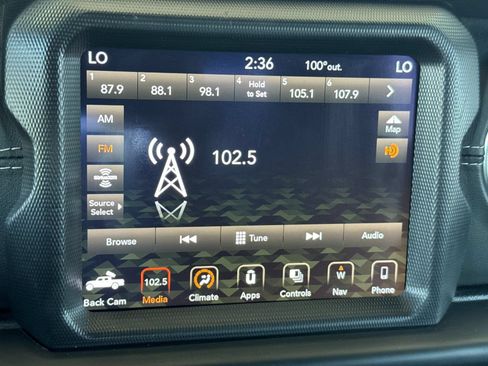 Used 2021 Jeep Gladiator Overland AWD/4WD image 20