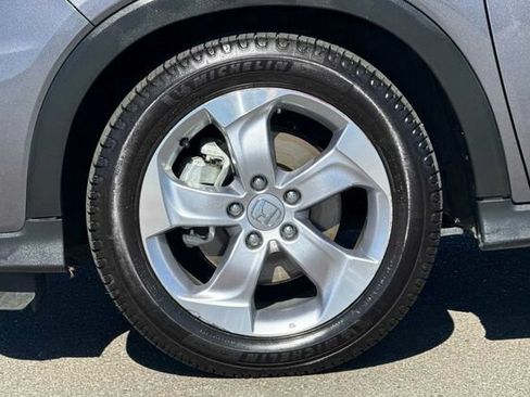 Used 2021 Honda HR-V LX image 24