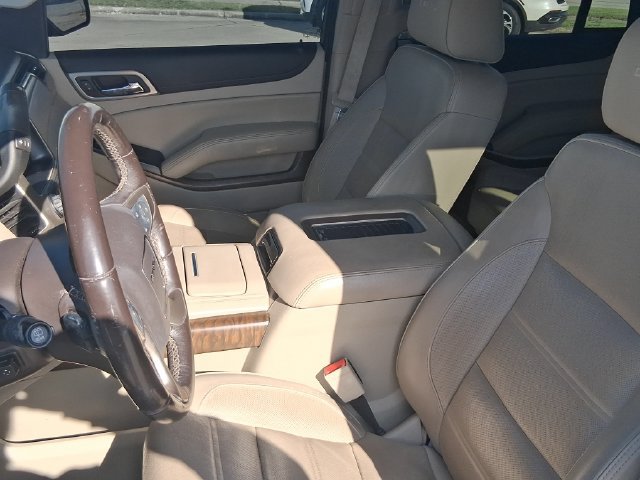 Used 2019 GMC Yukon Denali w/ Denali Ultimate Package AWD/4WD image 18