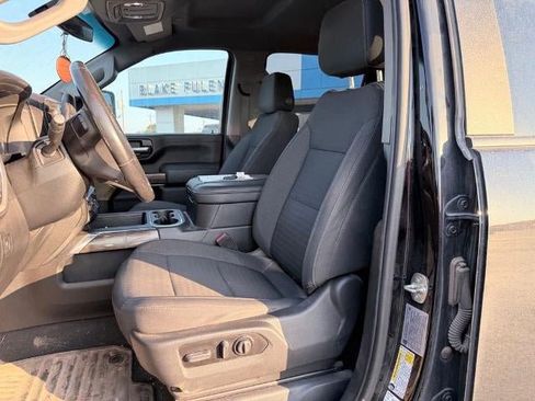 Used 2022 Chevrolet Silverado 2500 LT w/ Convenience Package AWD/4WD image 9