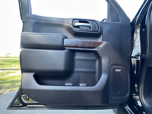 Used 2019 GMC Sierra 1500 SLT w/ SLT Premium Plus Package image 13