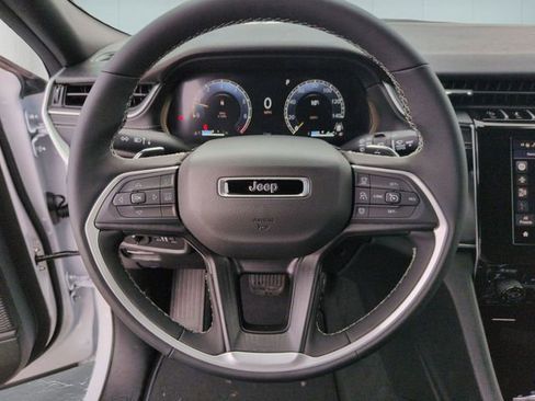 New 2026 Jeep Grand Cherokee Laredo X image 19