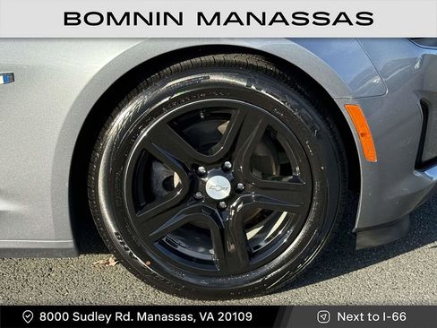 Used 2019 Chevrolet Camaro LT image 7