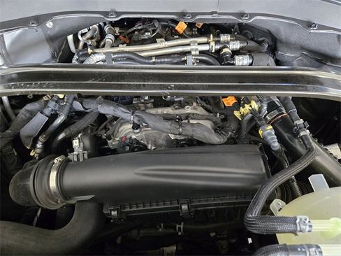 New 2025 Ford Explorer ST-Line w/ Premium Package image 31