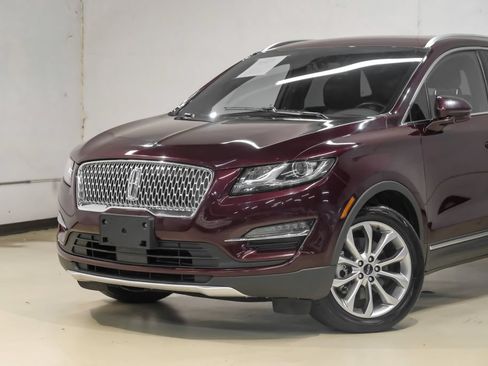 Used 2019 Lincoln MKC Select w/ Select Plus Package FWD image 6