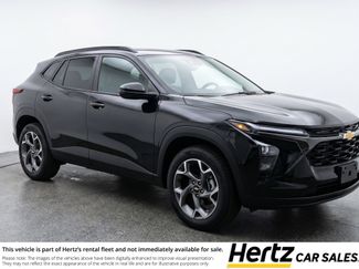 Used 2025 Chevrolet Trax LT FWD video 1