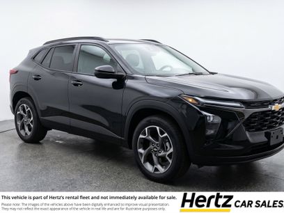 Used 2025 Chevrolet Trax LT