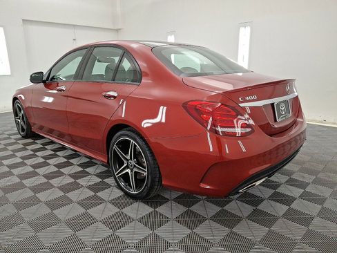Used 2018 Mercedes-Benz C 300 4MATIC Sedan image 22