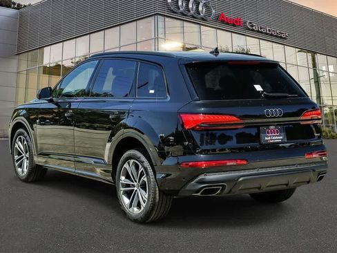 Used 2026 Audi Q7 2.0T Premium AWD/4WD image 2