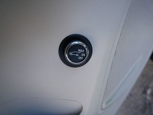 Certified 2023 Buick Envision Preferred image 14