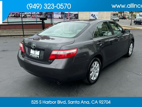 Used 2009 Toyota Camry XLE FWD image 4