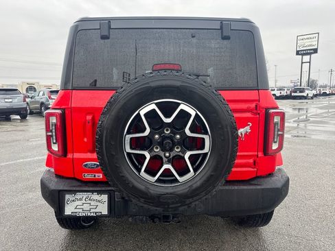 Used 2023 Ford Bronco Outer Banks image 5