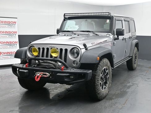 Used 2016 Jeep Wrangler Unlimited Rubicon image 4