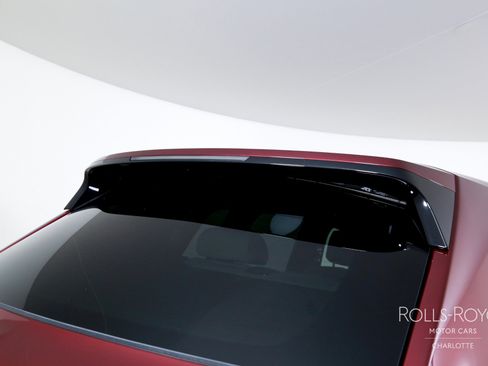 Certified 2025 Rolls-Royce Cullinan AWD/4WD image 44