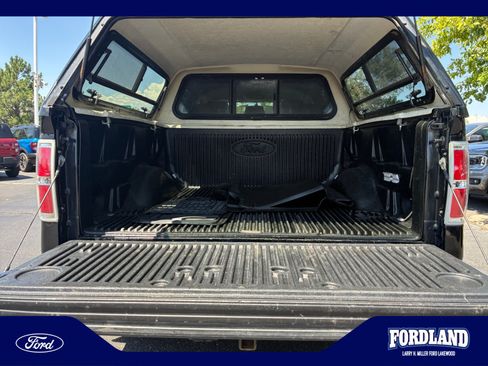 Used 2013 Ford F150 Lariat w/ Lariat Chrome Pkg AWD/4WD image 32
