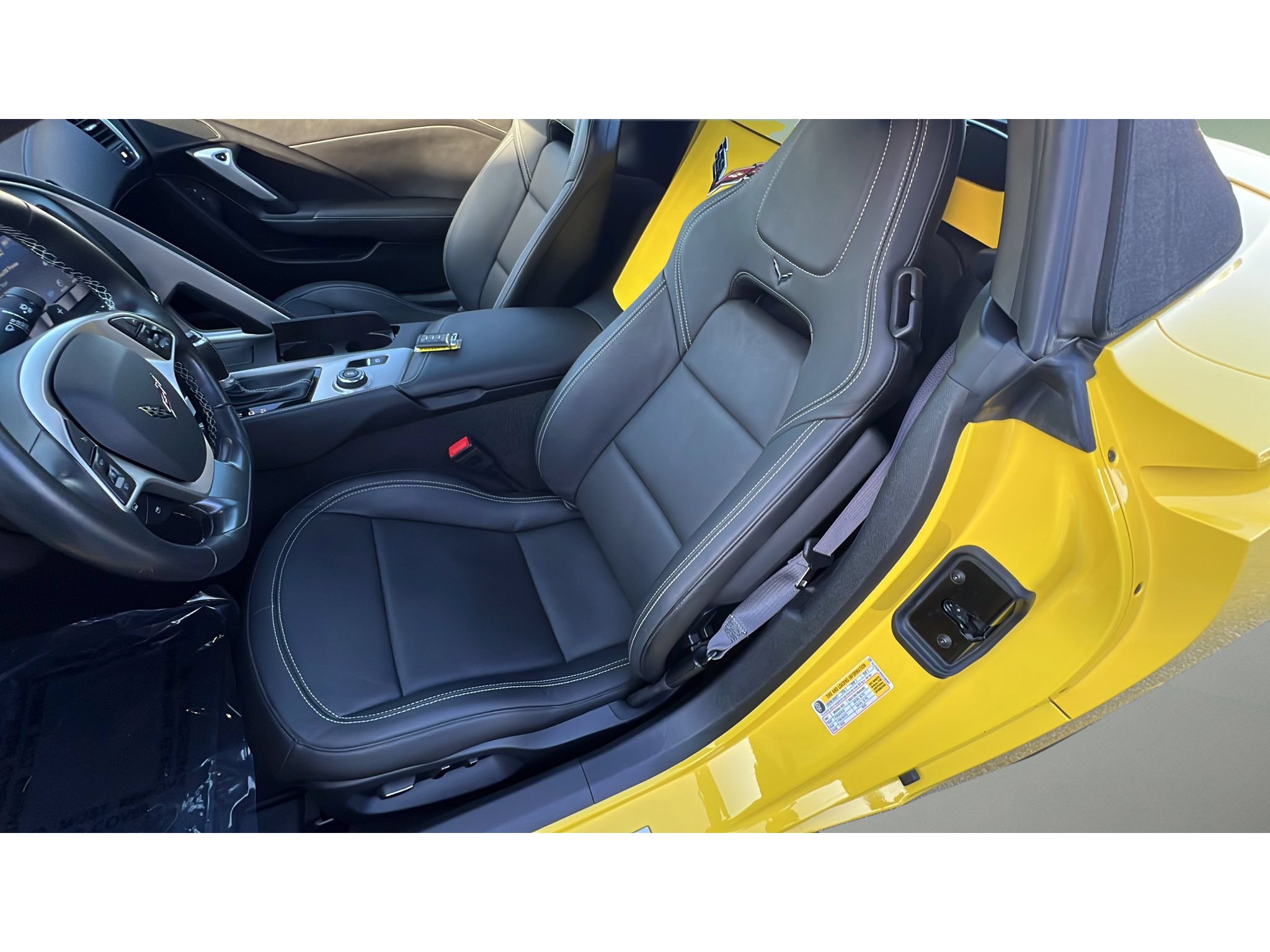Certified 2016 Chevrolet Corvette Stingray Convertible w/ 2LT Preferred Equipment Group RWD image 24