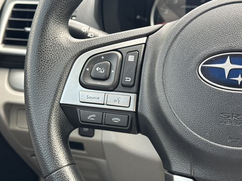 Used 2018 Subaru Forester 2.5i Premium w/ All-Weather Package AWD/4WD image 8