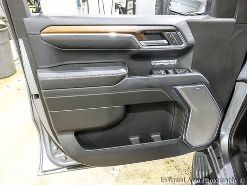 Used 2024 GMC Sierra 1500 Denali AWD/4WD image 20