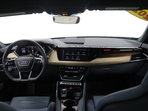 Used 2023 Audi e-tron GT Prestige AWD/4WD image 25