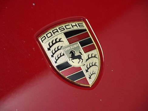 Used 2016 Porsche Cayenne GTS AWD/4WD image 23