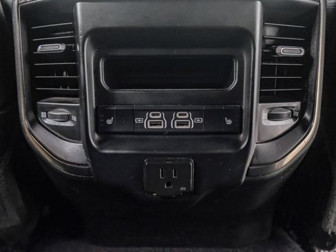 Used 2021 RAM 2500 Limited AWD/4WD image 37