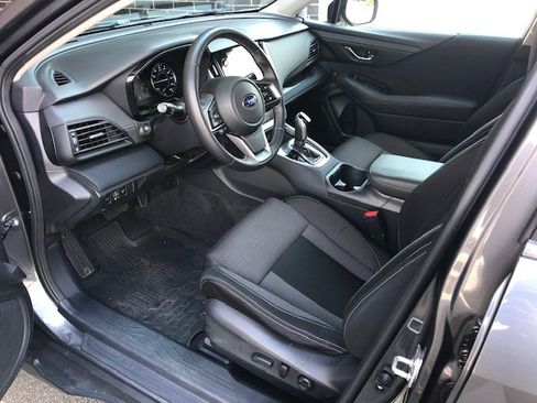 Used 2021 Subaru Outback Premium AWD/4WD image 5