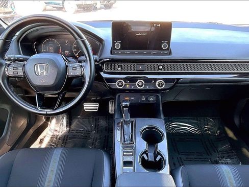Used 2022 Honda Civic Sport image 7
