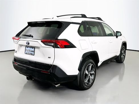 Certified 2024 Toyota RAV4 SE image 7