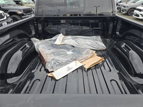 New 2026 RAM 2500 Tradesman AWD/4WD image 18