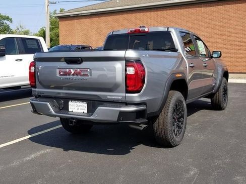 New 2026 GMC Canyon Elevation w/ Convenience Package image 3