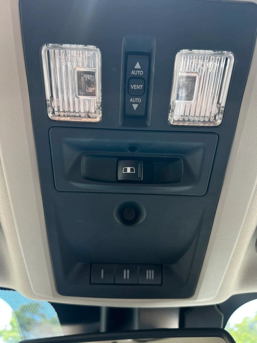 Used 2014 RAM 1500 Laramie Longhorn w/ Convenience Group AWD/4WD image 26