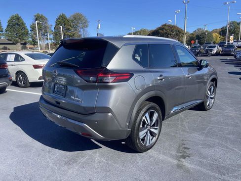 Used 2023 Nissan Rogue SL w/ SL Premium Package AWD/4WD image 9