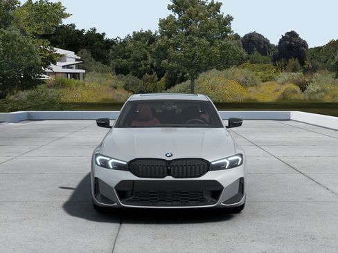 New 2025 BMW 330i Sedan RWD image 3