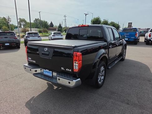 Used 2019 Nissan Frontier SL AWD/4WD image 6