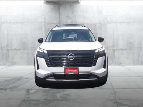 New 2026 Nissan Pathfinder SL AWD/4WD image 4