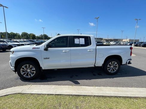 Used 2022 Chevrolet Silverado 1500 RST AWD/4WD image 4