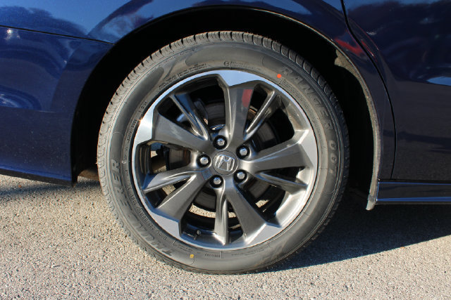 Used 2024 Honda Odyssey Elite image 37