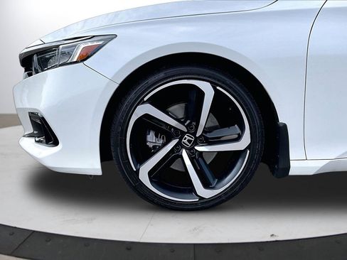 Used 2022 Honda Accord Sport image 31