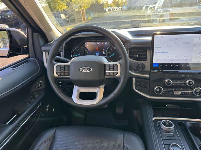 Used 2023 Ford Expedition Max XLT AWD/4WD image 18