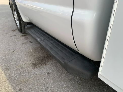 Used 2010 Ford F250 XL image 7