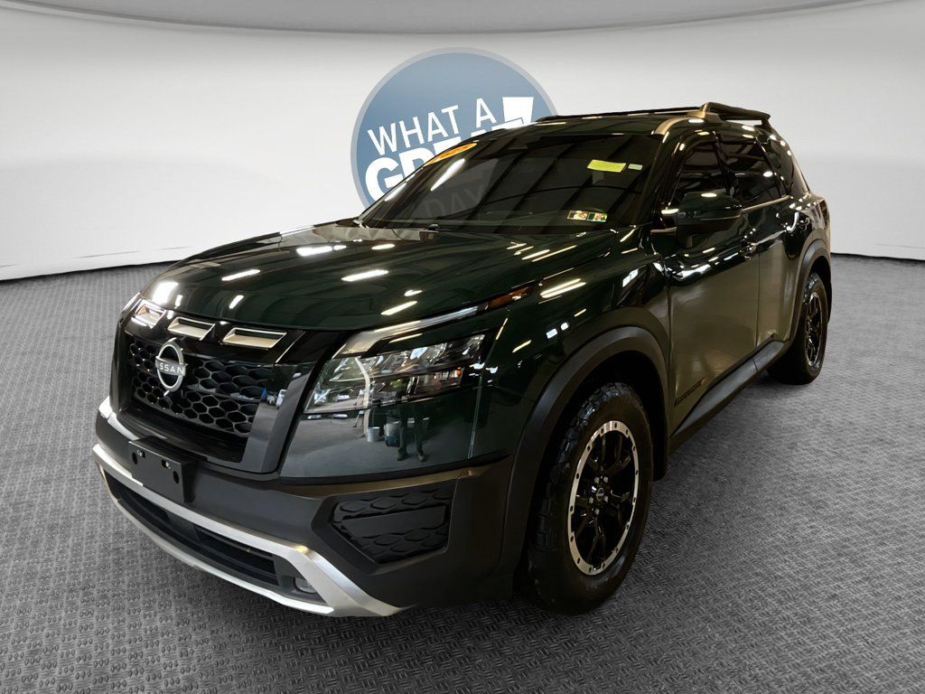 Used 2025 Nissan Pathfinder Rock Creek AWD/4WD image 8