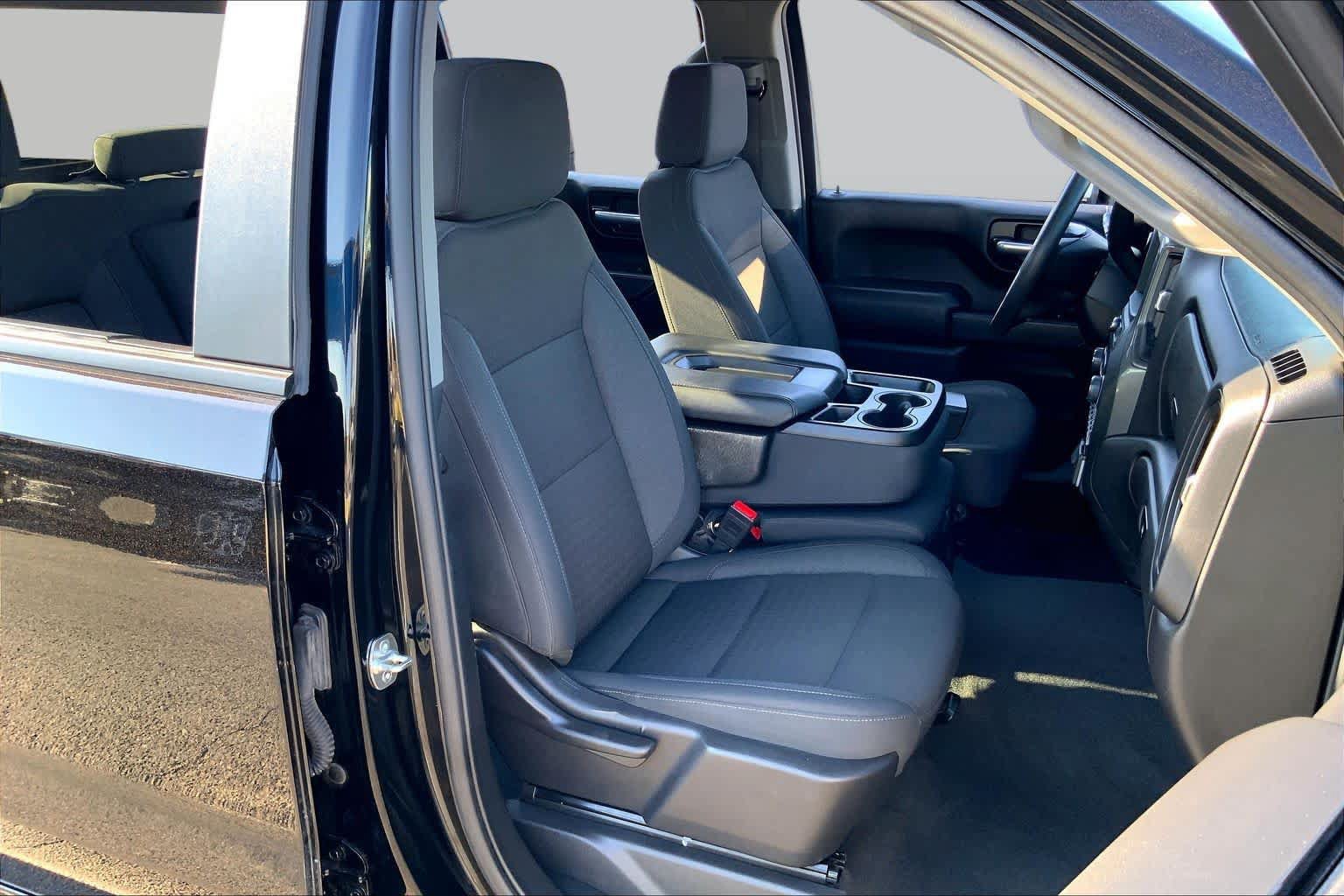 Used 2025 Chevrolet Silverado 1500 Custom RWD image 8