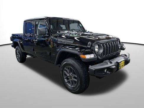 New 2026 Jeep Gladiator Sport image 8