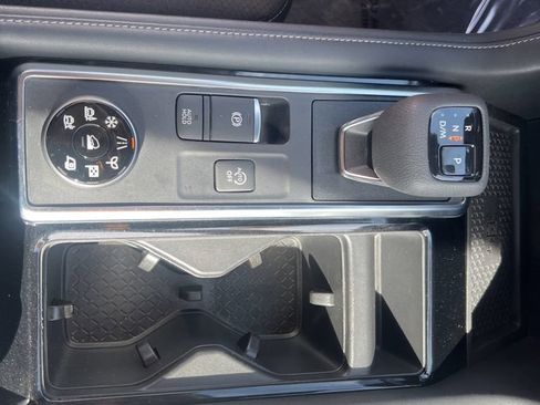 Certified 2023 Nissan Pathfinder SL AWD/4WD image 10