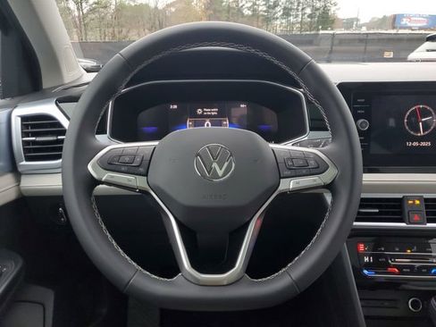 New 2026 Volkswagen Taos SE image 26