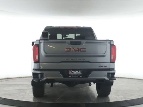 Used 2021 GMC Sierra 1500 AT4 w/ AT4 Carbonpro Edition AWD/4WD image 11