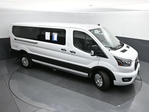 Used 2023 Ford Transit 350 XLT RWD image 39