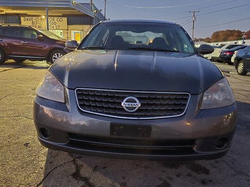Used 2005 Nissan Altima 2.5 S w/ (S02) Side Airbags Pkg image 5