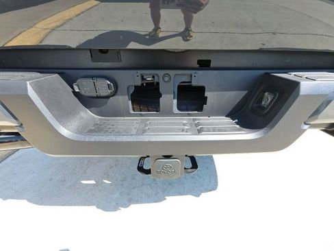 Used 2025 Toyota Tacoma SR5 image 27